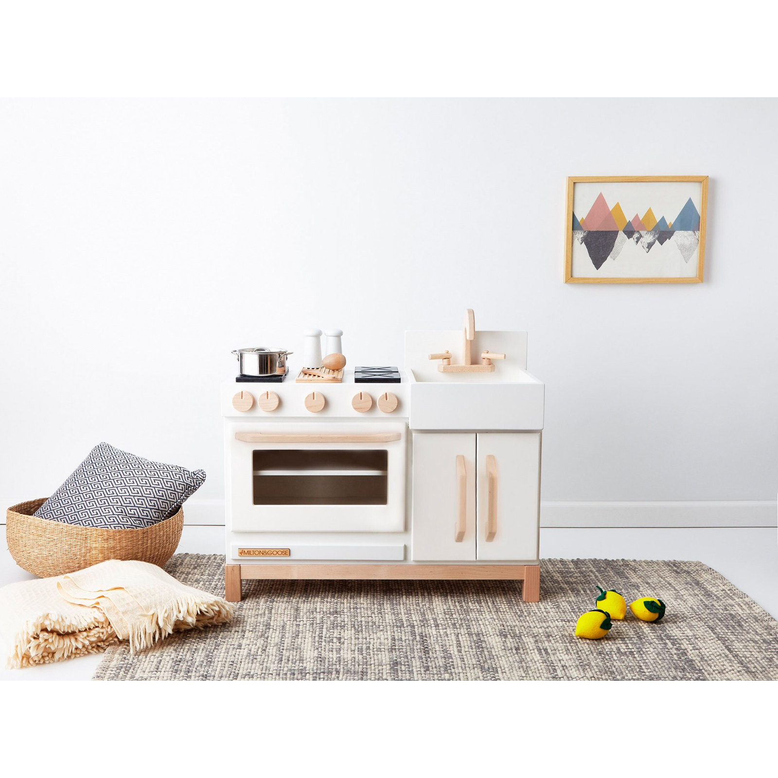 Essential Wooden Play Play Kitchen Set Set, White
