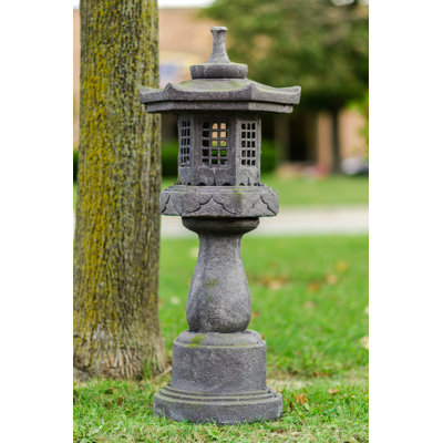 Amaylee Landscape & Nature Weather Resistant Water Resistant UV Resistant Polyresin Garden Statue