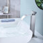 Robinet de lavabo de salle de bain à poignée simple avec bec cascade-115745101