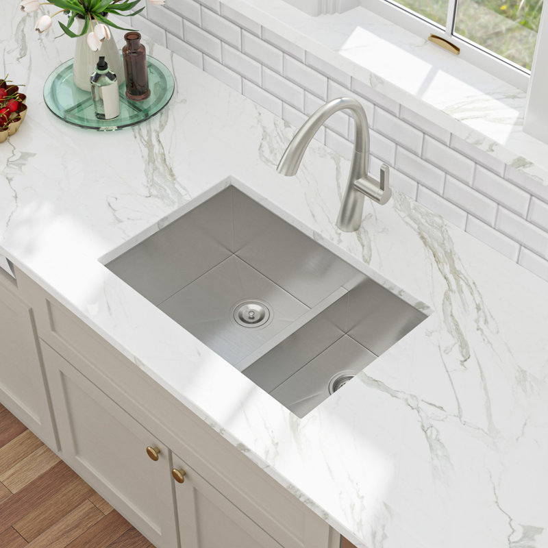 Évier de cuisine à double cuve encastrable en acier inoxydable 60/40 L 30 po x l 19 po avec grille d'évier, crépine et support à enrouler