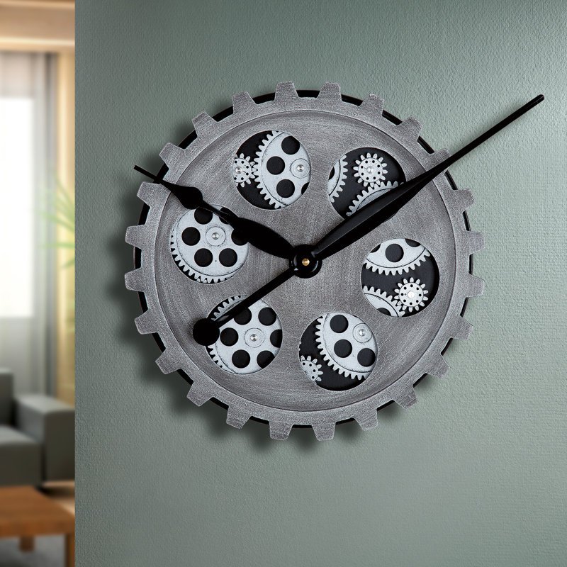 Leibowitz Metal Wall Clock