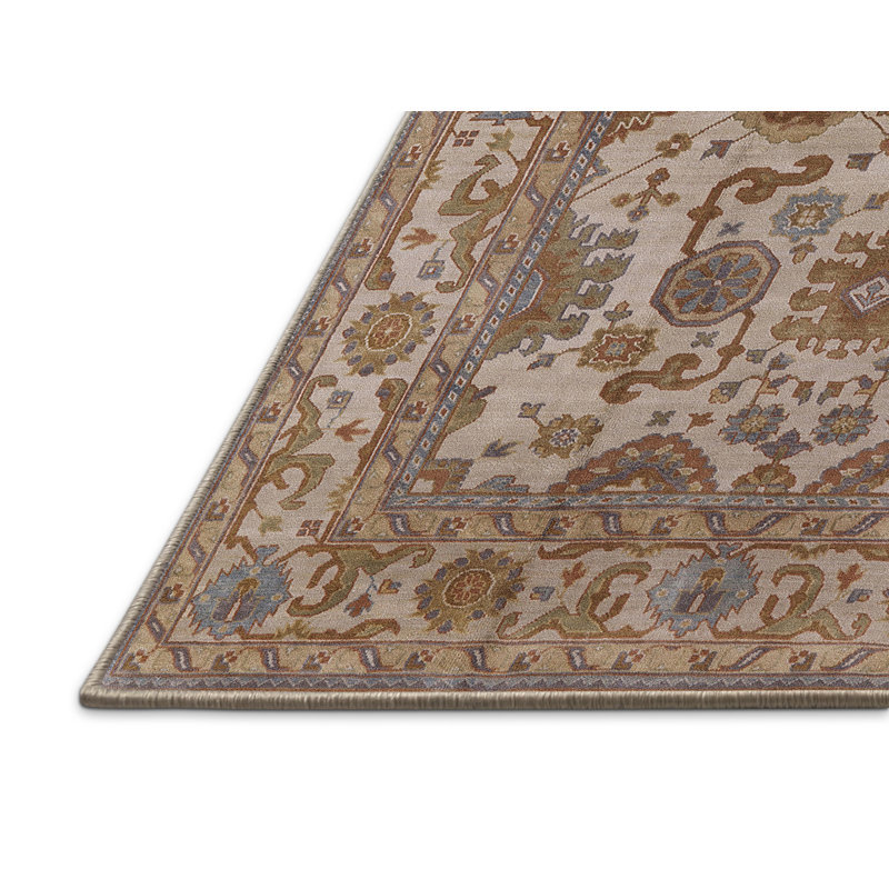 Oriental Indoor Rug, Rectangle 7' x 10'