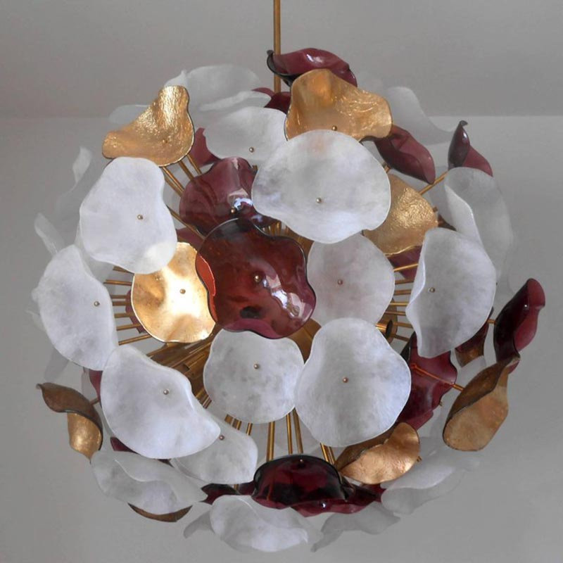 Lustre globe en laiton 36 lumières Murana, Couleurs mélangées, Or brossé, H 63 po x l 47 po x P 47 po