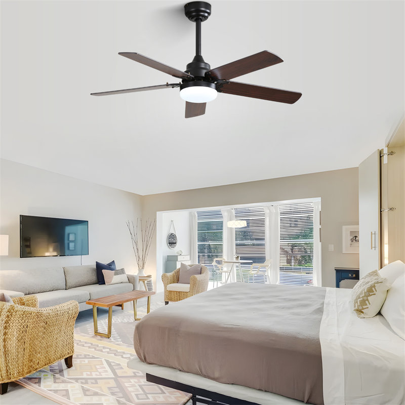 Ventilateur de plafond moderne de 42 pouces avec lumière DEL et 5 pales à télécommande, moteur à courant continu réversible noir pour chambre à coucher