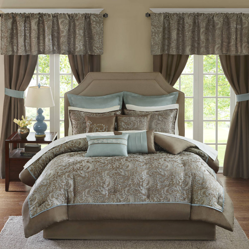 Ensemble de literie de luxe 24 pièces Brystol, Édredon grand + 23 pièces supplémentaires, Bleu
