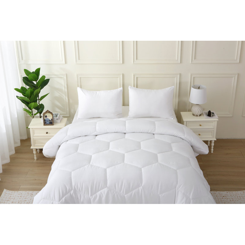 Ensemble d'édredon surdimensionné en microfibre Better Style Home, Blanc, Édredon pour très grand lit + 2 taies décorativ