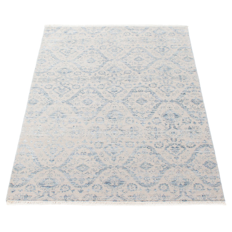 Tapis gris Heritage 4 pi 1 po x 6 pi 1 po
