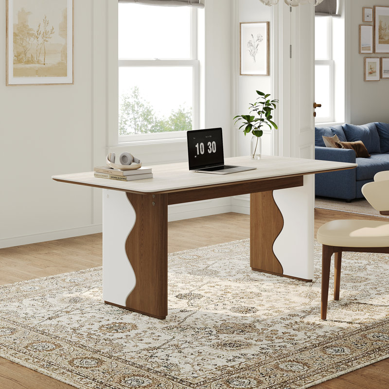 Bureau d'écriture rectangulaire moderne de 63 po, plateau en pierre frittée beige, bureau de réunion avec pieds en bois massif