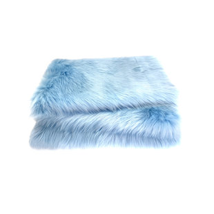 Premium Luxury Faux Sheepskin Fur Throw Blanket