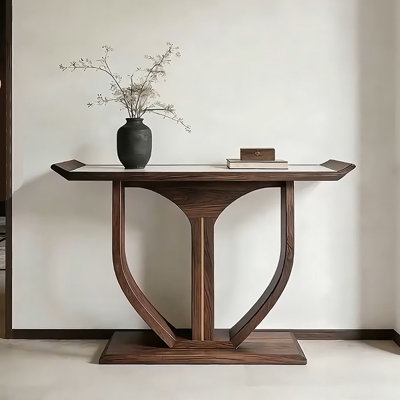 Console en bois massif de style américain.