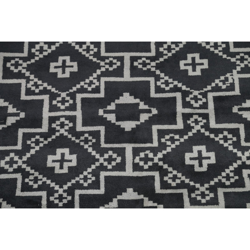 Tapis géométrique noir Gabbeh 8 x 10