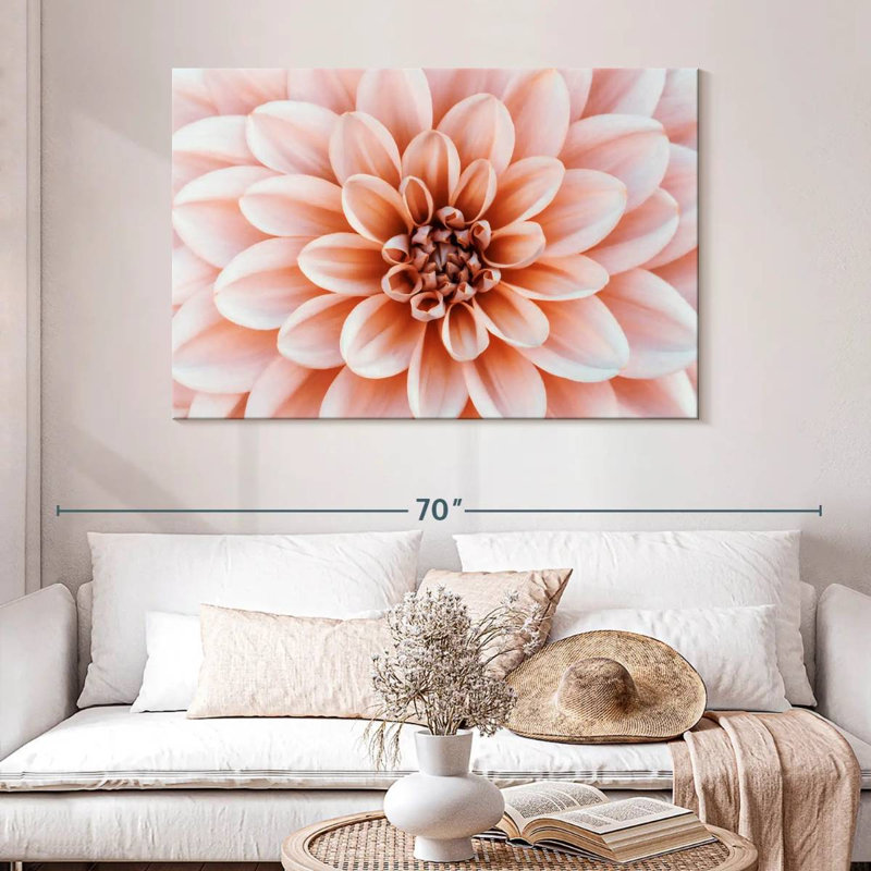 Harnek Peach Floral, 32'' H x 48'' W