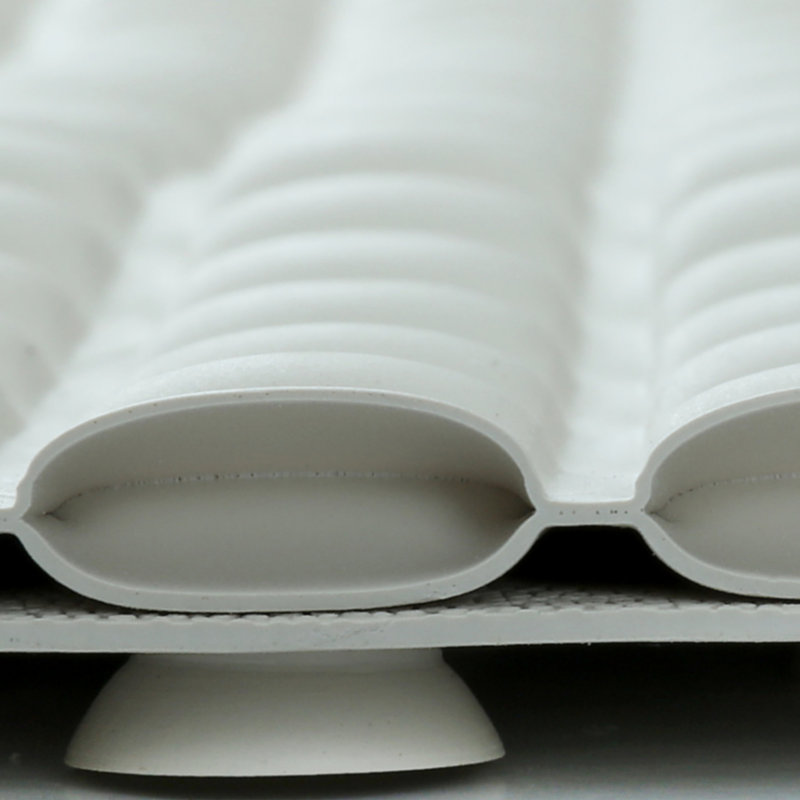 Cream 15" x 27" Pillow Top Non-Slip Rubber Bath Mat