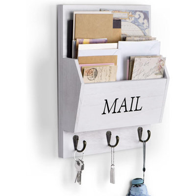 Porte-courrier en bois