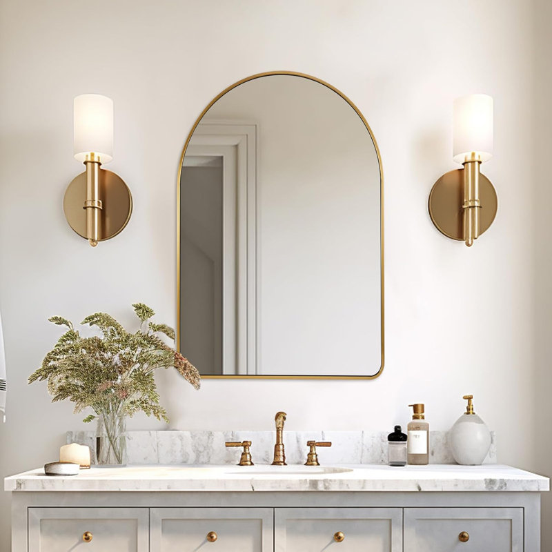 Miroir de salle de bain Malisa Cadre épais en acier inoxydable, Or brossé, 36 po x 24 po
