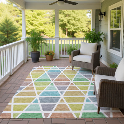 Machine Washable Indoor/Outdoor Chantille ACN2732 Geometric Rug