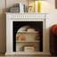Foyer autoportant en bois massif beige