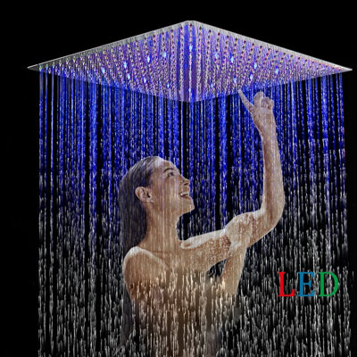 Pomme de douche carrée 12 pouces à finition nickel brossé