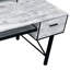 Bureau d'ordinateur antique blanc et noir