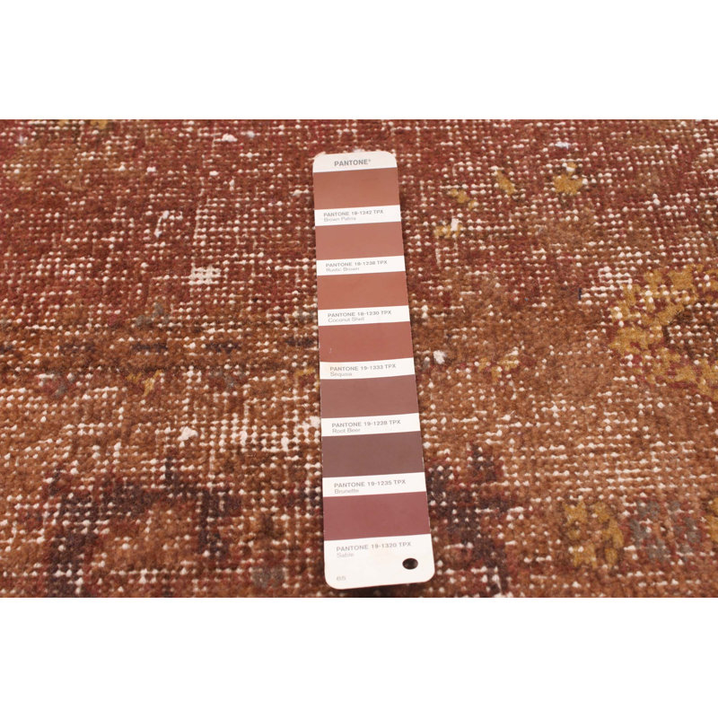 Tapis brun à transition de couleur 4 pi 3 po x 7 pi 8 po