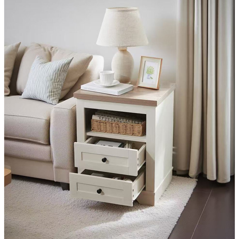 Table de chevet blanche antique avec compartiment ouvert, bois rustique pour la chambre à coucher et le salon