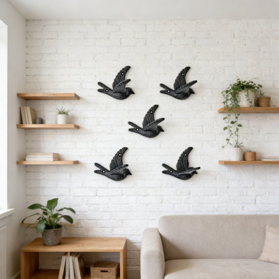 Flying Style Iron Cast Decorative Pigeon Bird Wall Mounted Coat Hooks