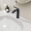 Robinet de lavabo à poignée simple-118546056