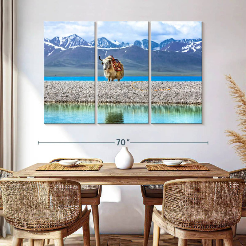 Yak dans le lac Namtso