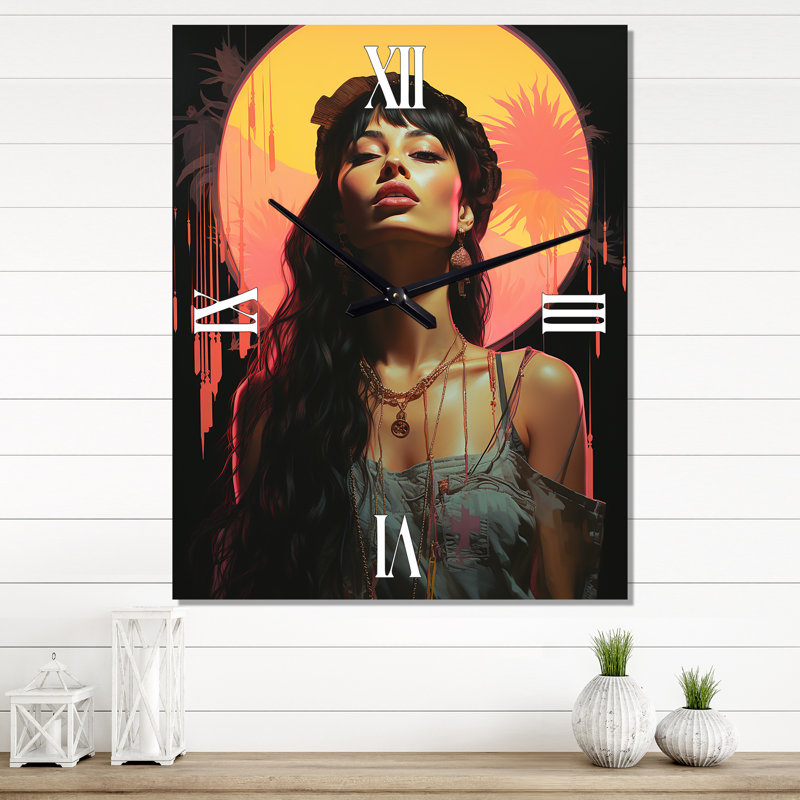 Horloge murale rétro «Retro Beauty Under Vintage Full Moon», H 32 po x l 24 po x P 1 po