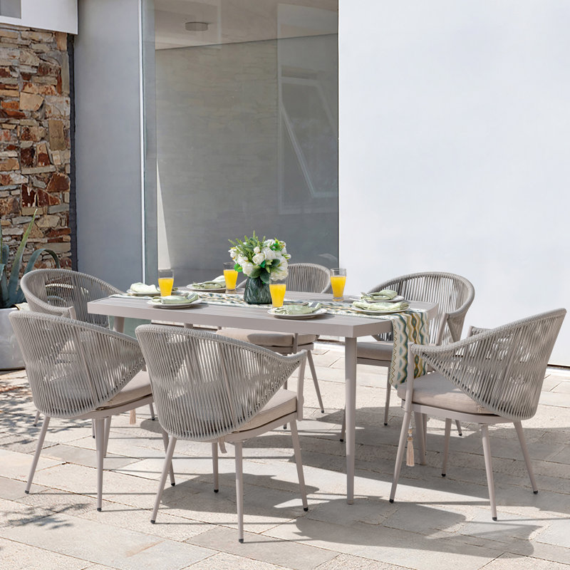 Ensemble de chaises d'extérieur en aluminium de 4 chaises de conversation en corde tissée avec coussins de siège, Beige