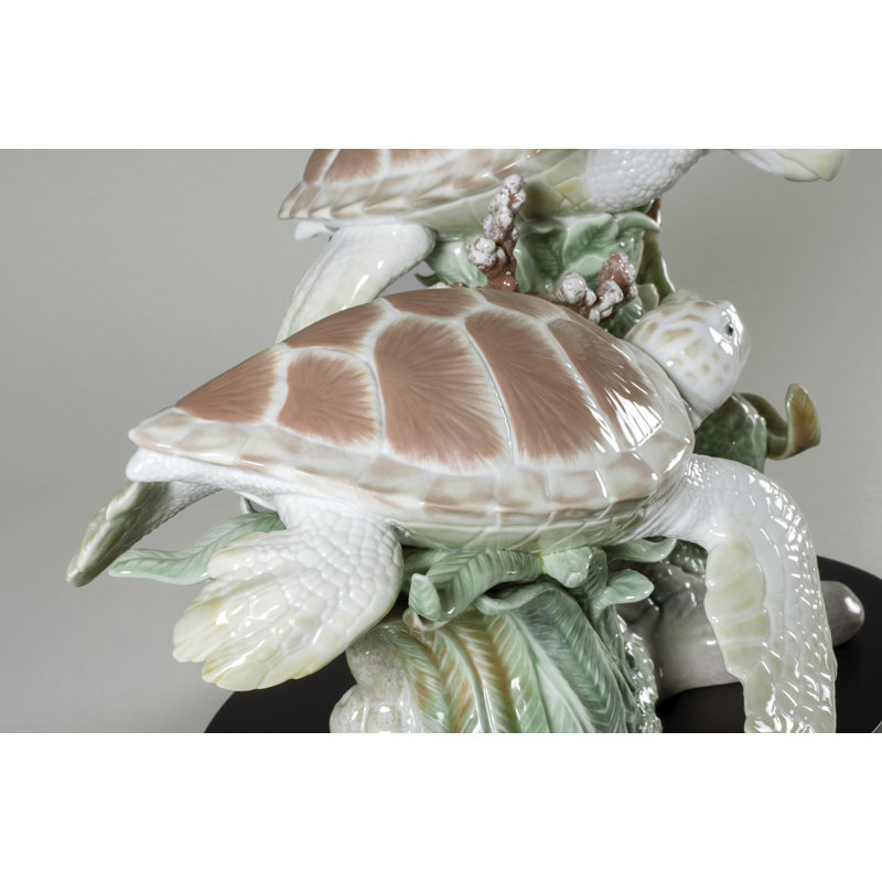 Sea Turtles Figurine