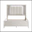 Grand lit à finition blanc antique avec tête de lit rembourrée à DEL avec meubles de chambre à coucher modernes 1pc, façades en roseaux