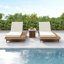 Ensemble de chaises longues