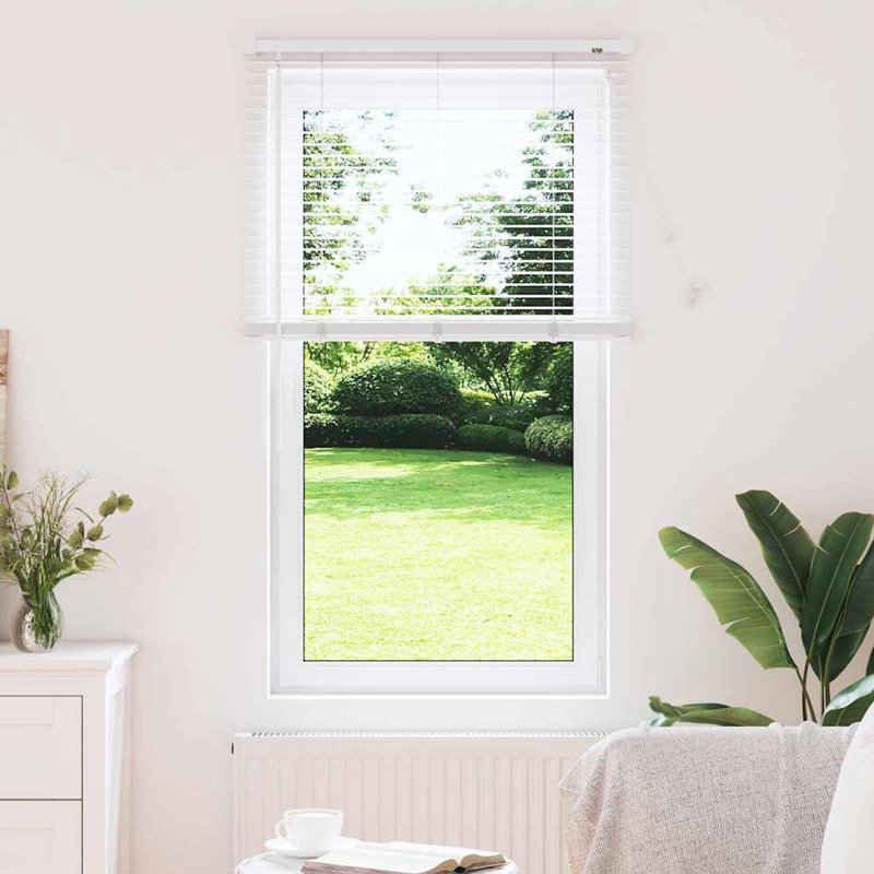 Horizontal/Venetian blind, White, 130cm L x 70cm W