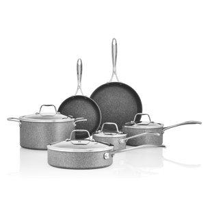  Customer reviews: Basque Enameled Cast Iron Cookware Set,  7-Piece Set (Biscay Blue), Nonstick, Oversized Handles, Oven Safe; Skillet,  Saucepan, Small Dutch Oven, Large Dutch Oven, 10.25", 2QT, 2.25QT,  4.75QT