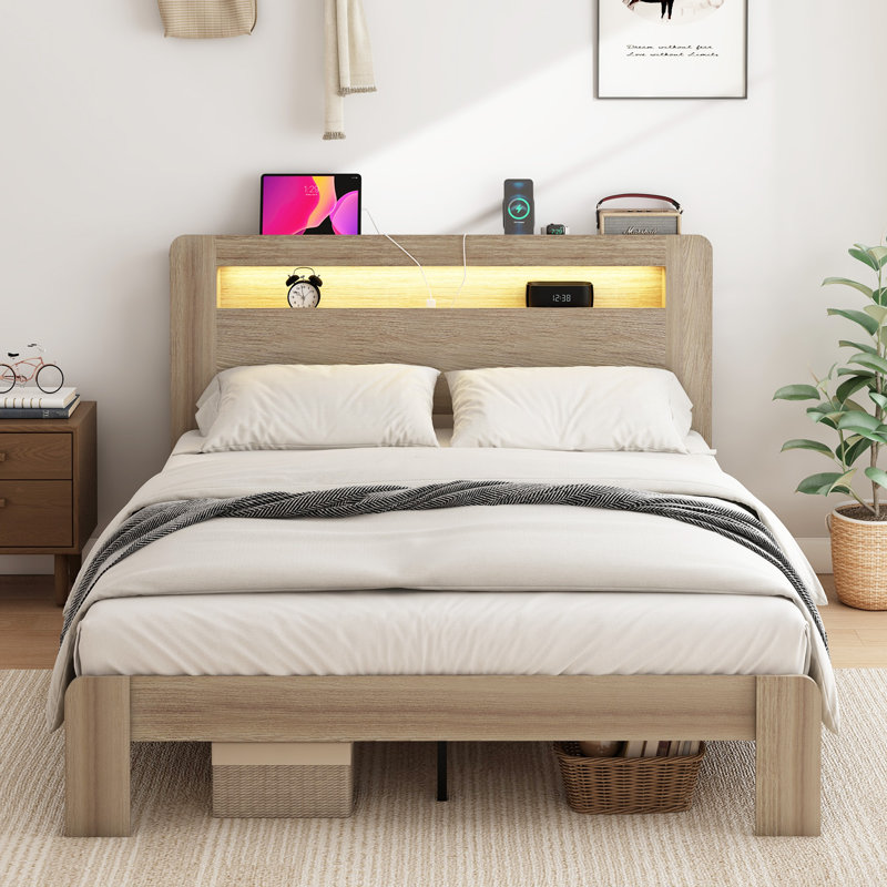 Structure de lit plateforme en bois avec tête de lit à DEL avec rangement et 2 ports USB, silencieux, sans sommier