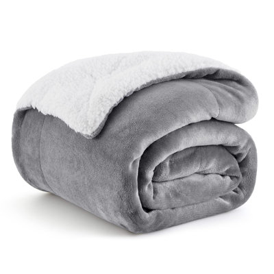 Bedsure Soft Sherpa Fleece Throw Blanket