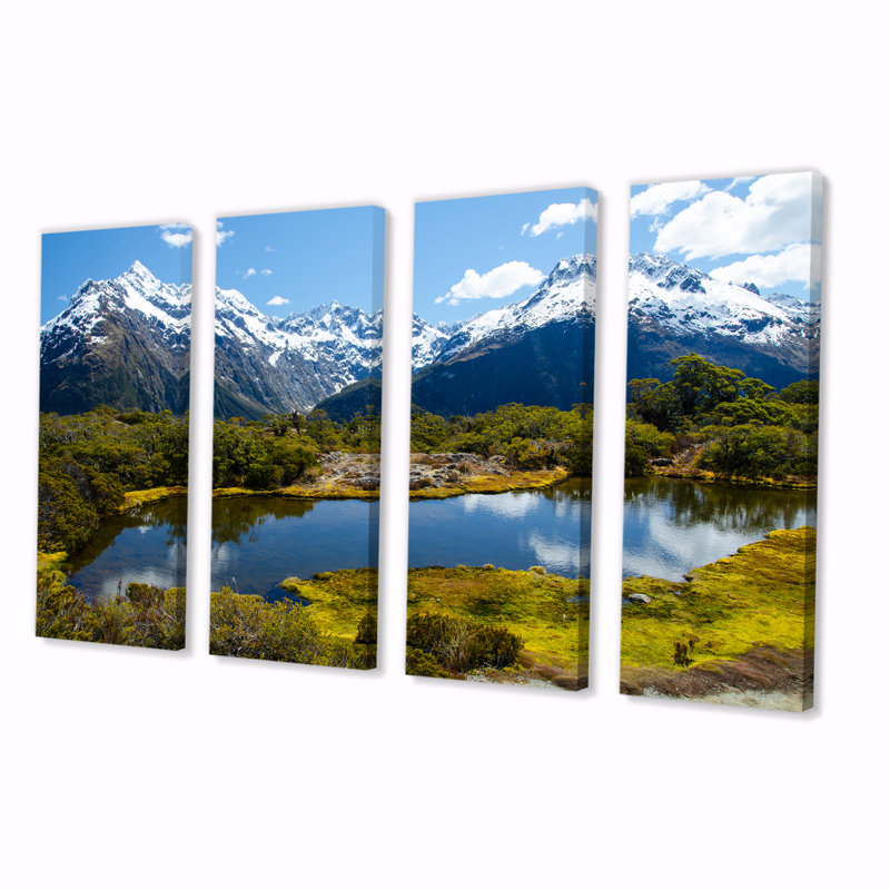 «In The Wilderness Of Alaska II», reproduction sur toile 4 pièces