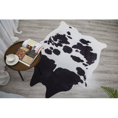 Wickersham Cowhide Indoor Rug