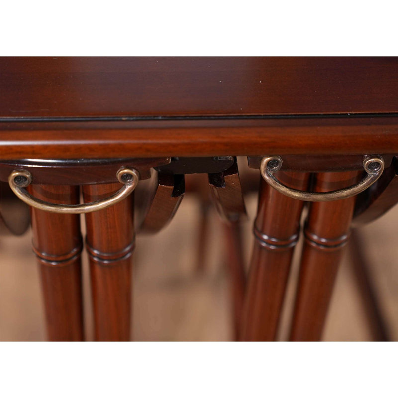 Tables gigognes hautes en acajou