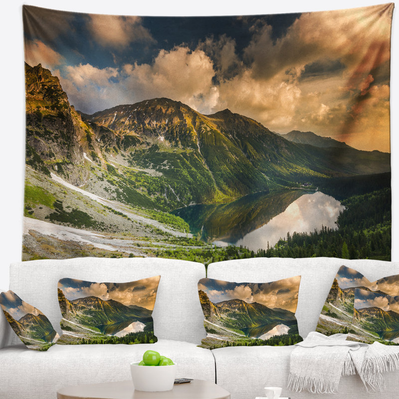 Tapisserie spectaculaire sur un lac alpin, H 50 po x l 60 po
