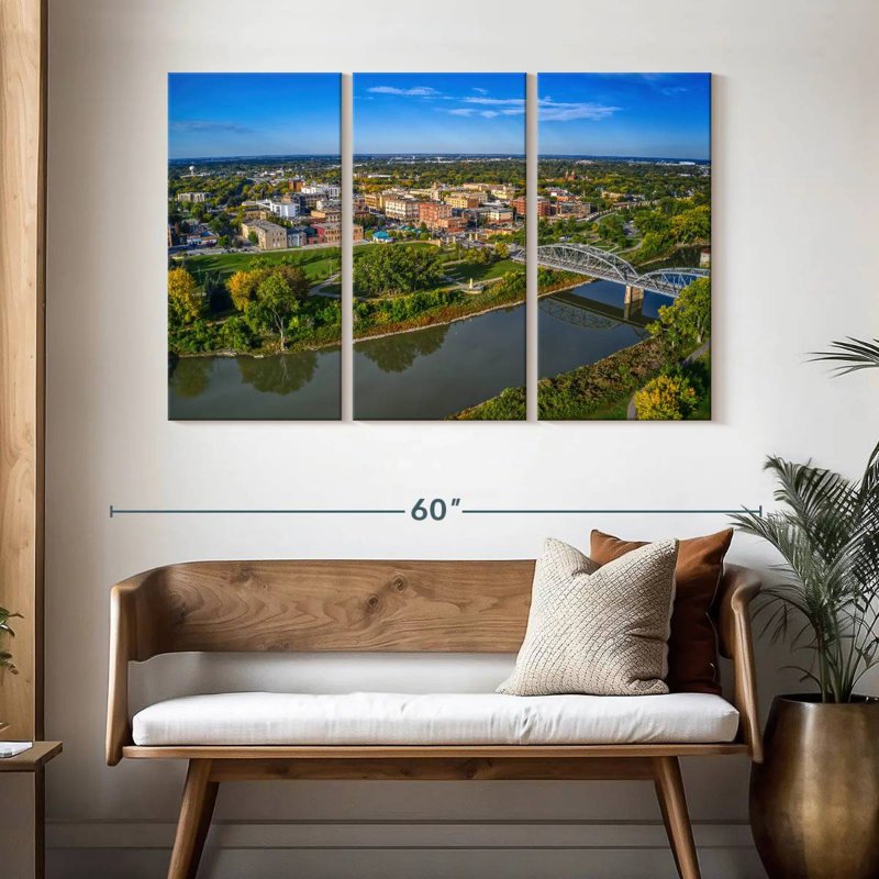 North Dakota, 32" H x 50" W