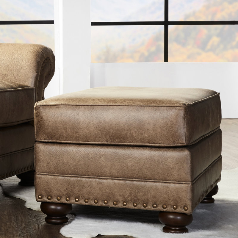 Similicuir de couleur gingembre - têtes de clou bronze antique, pieds en bois, motif uni rectangulaire, tissu d'ameublement brun de style traditionnel américain, pieds en oignon, design, décoration