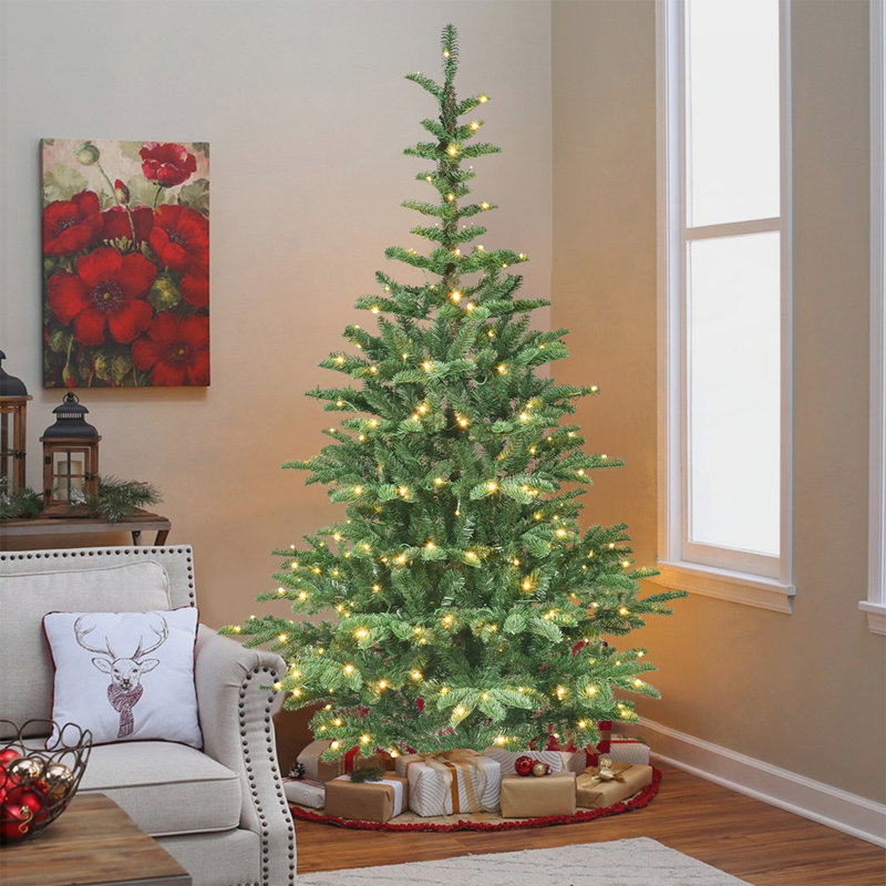 Arbre de Noël 8 pi avec 500 lumières DEL blanc chaud, 1307 pointes en PVC PE, aspect réaliste en couches, base en bois unique pour une décoration festive