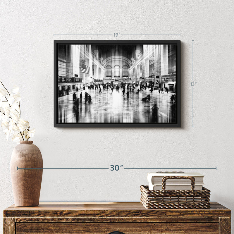 «Urban Stretch Grand Central Wall Art», H 13 po x l 19 po