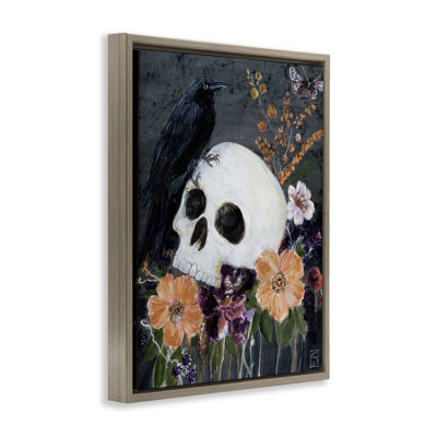 Cadre d'Halloween avec fleurs et crâne flottant, design par Sara Culpepper
