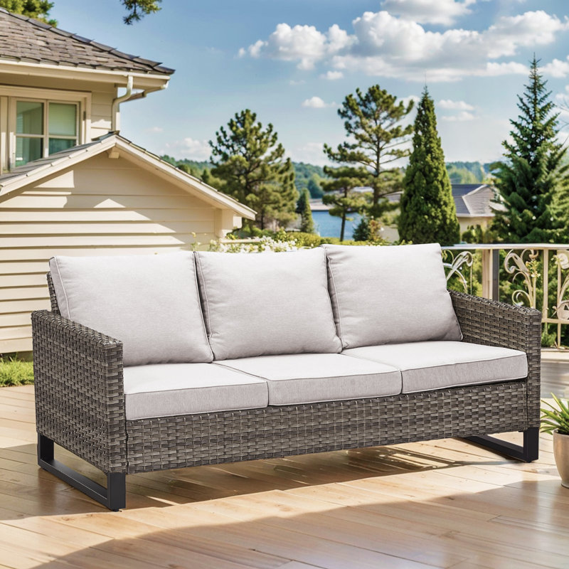 Canapé d'extérieur rectangulaire avec coussins de 74,4 po de largeur Ingvald, Beige/gris