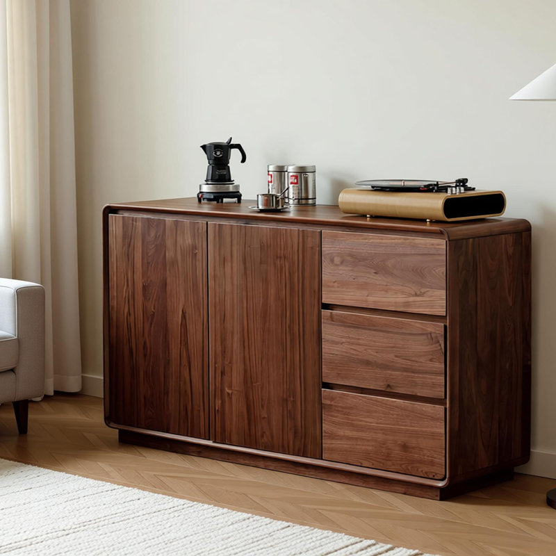 Buffet simple en noyer noir, H 35,43 po x l 55,11 po x P 15,74 po