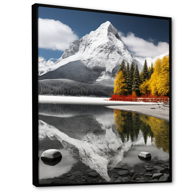 Azeez Canada, beau paysage noir II, H 32 po x l 24 po x P 1 po, Cadre flottant noir