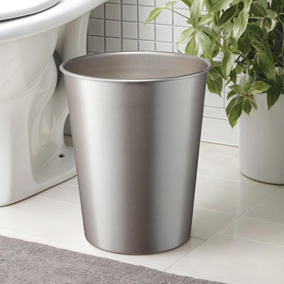 Poubelle en métal fabriquée à la main de 1,8 gallon pour salle de bain